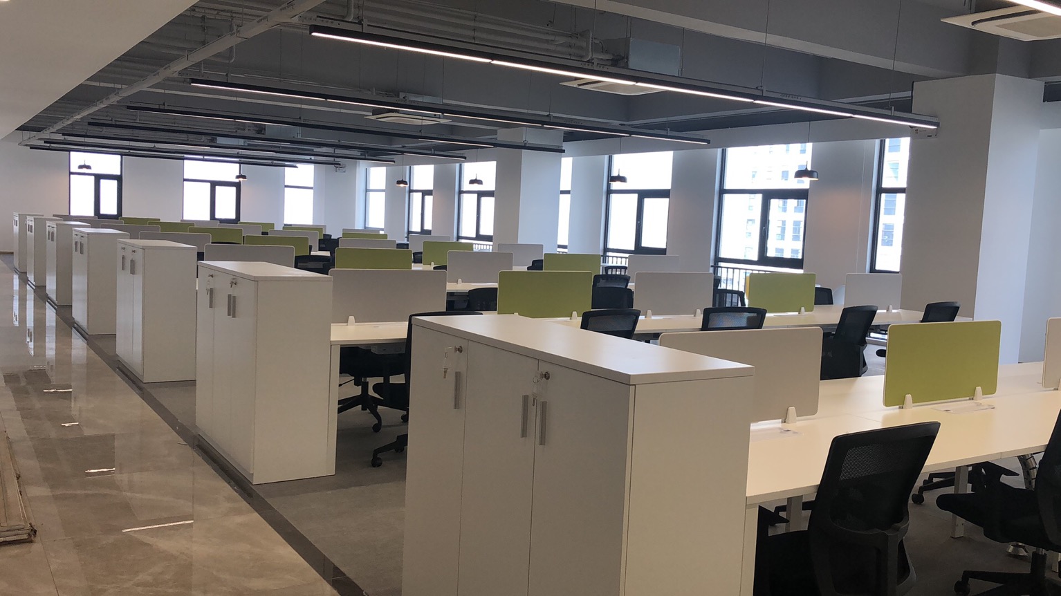 金沙9001以诚为本武汉子公司及研发中心喜迁新址(图4)